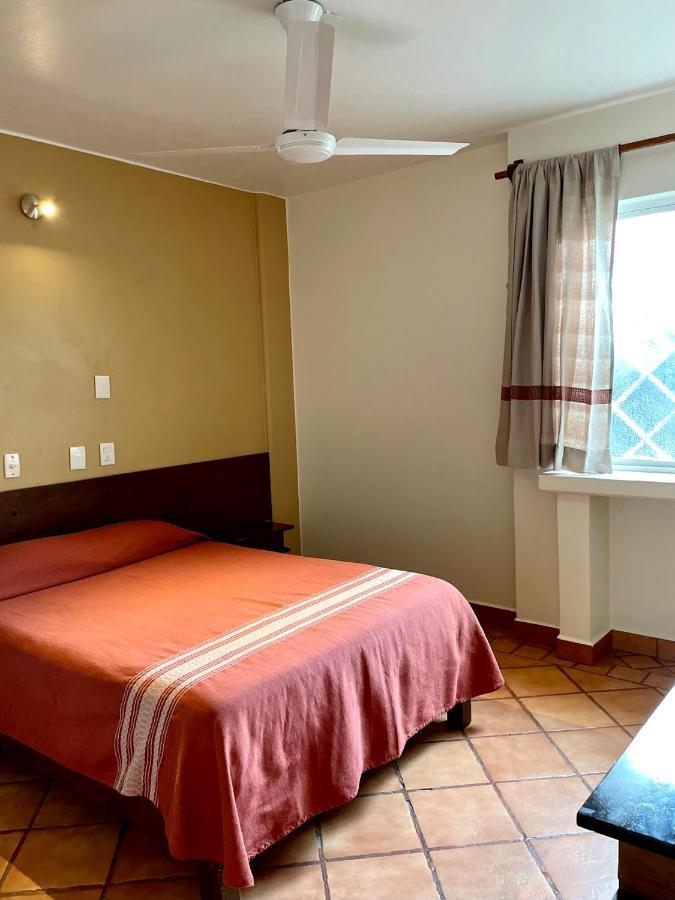 Oaxaca Hotel Bugambilias מראה חיצוני תמונה